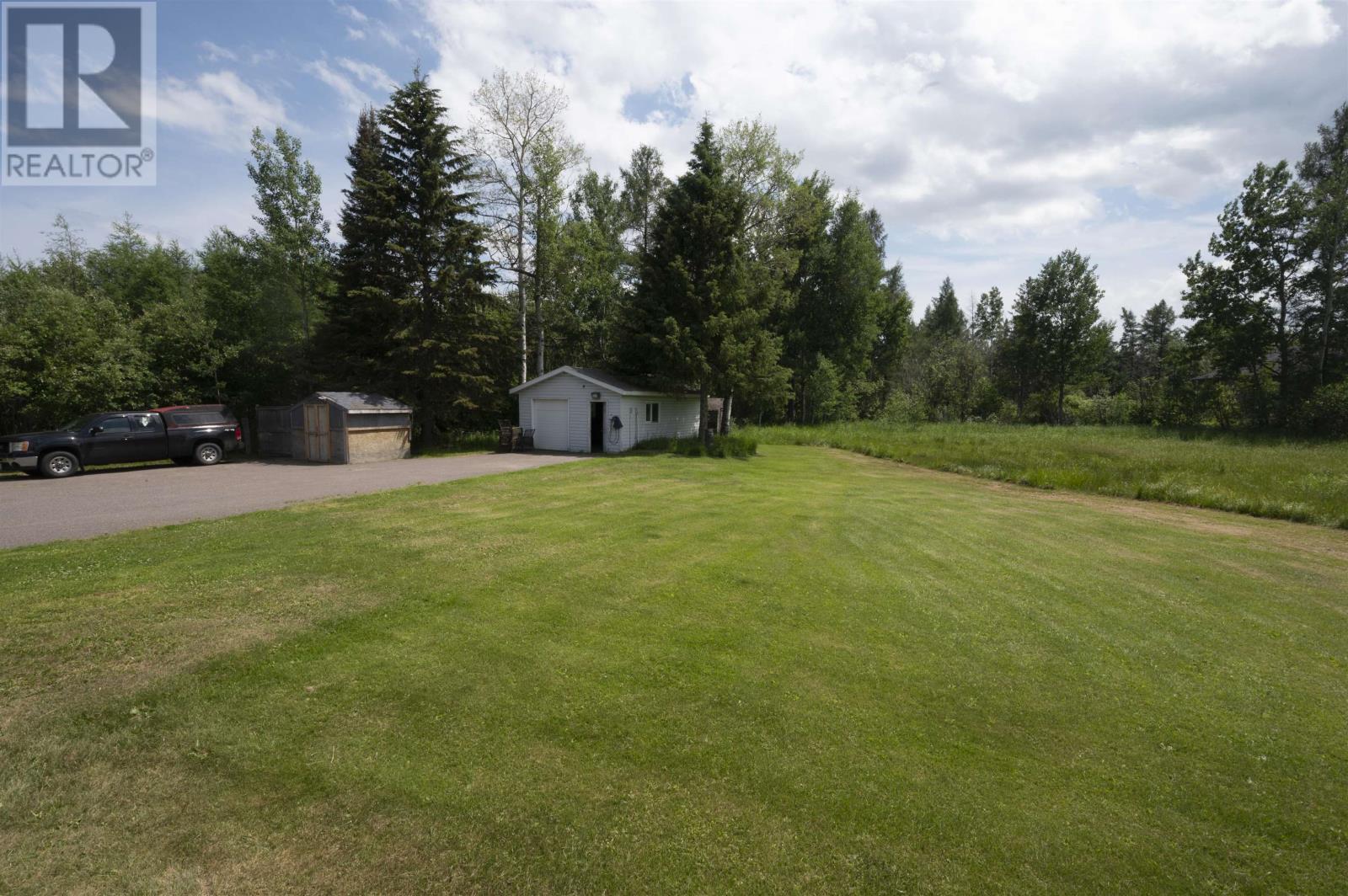 2306 Arthur Street West, Thunder Bay, Ontario  P7K 1B4 - Photo 41 - TB2601815