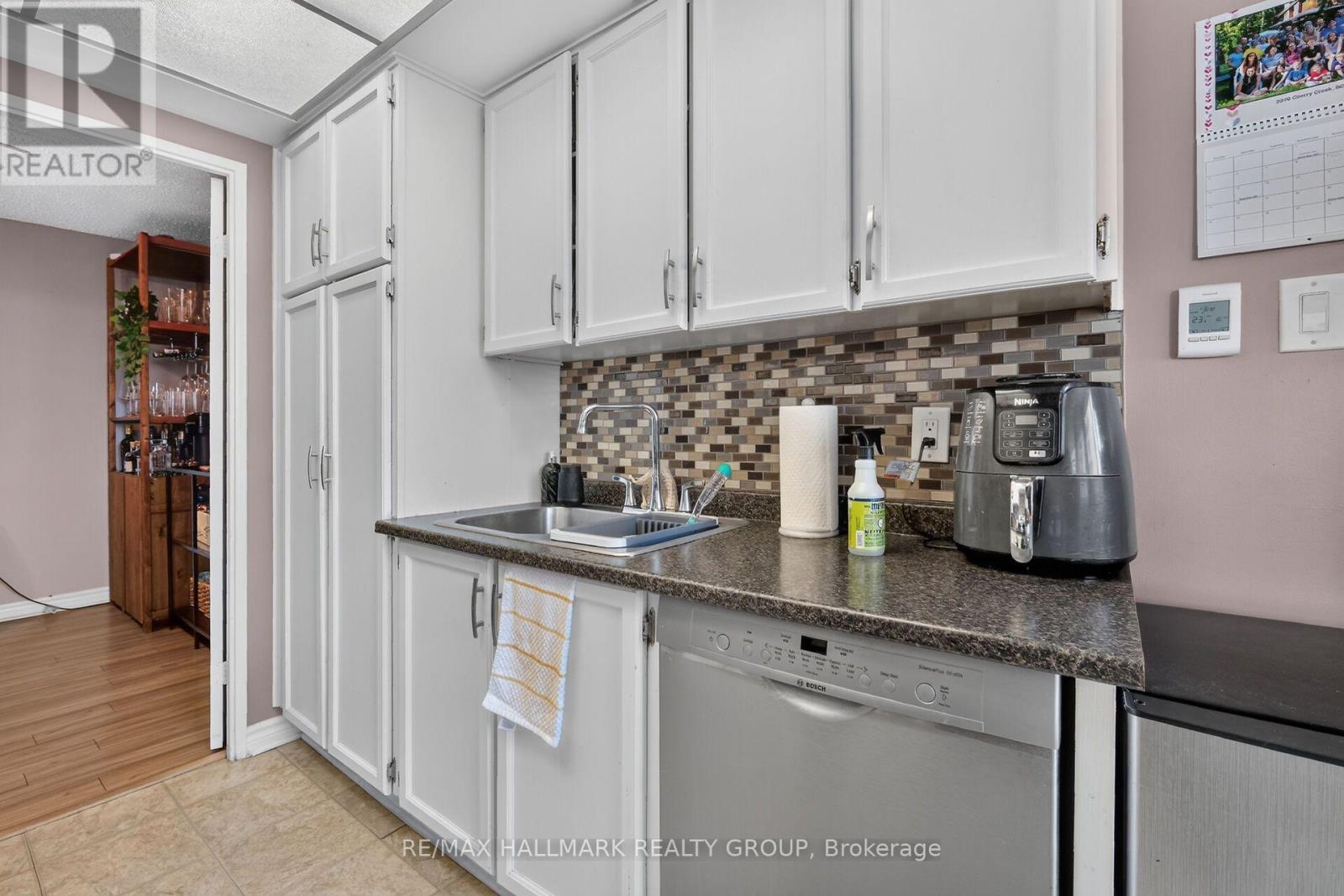 1907 - 530 Laurier Avenue, Ottawa, Ontario  K1R 7T1 - Photo 16 - X13563174