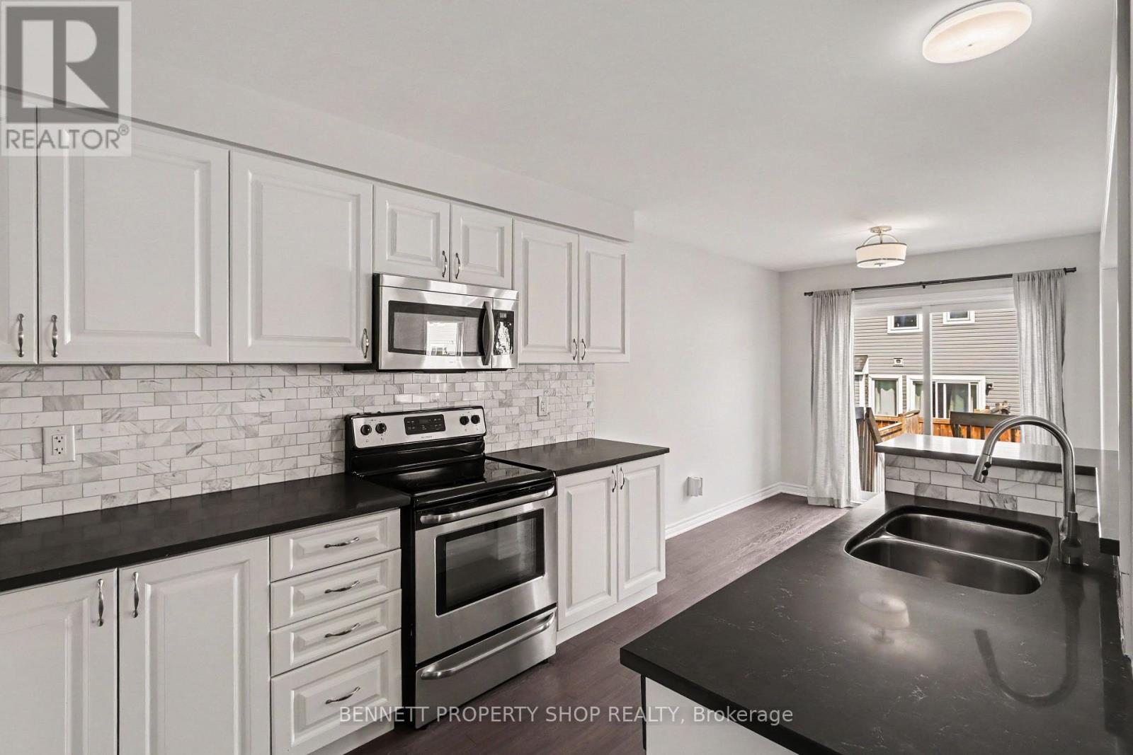 159 Conifer Creek Circle, Ottawa, Ontario  K2M 0M2 - Photo 5 - X13563294