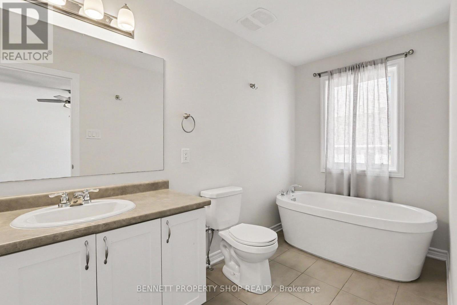 159 Conifer Creek Circle, Ottawa, Ontario  K2M 0M2 - Photo 9 - X13563294