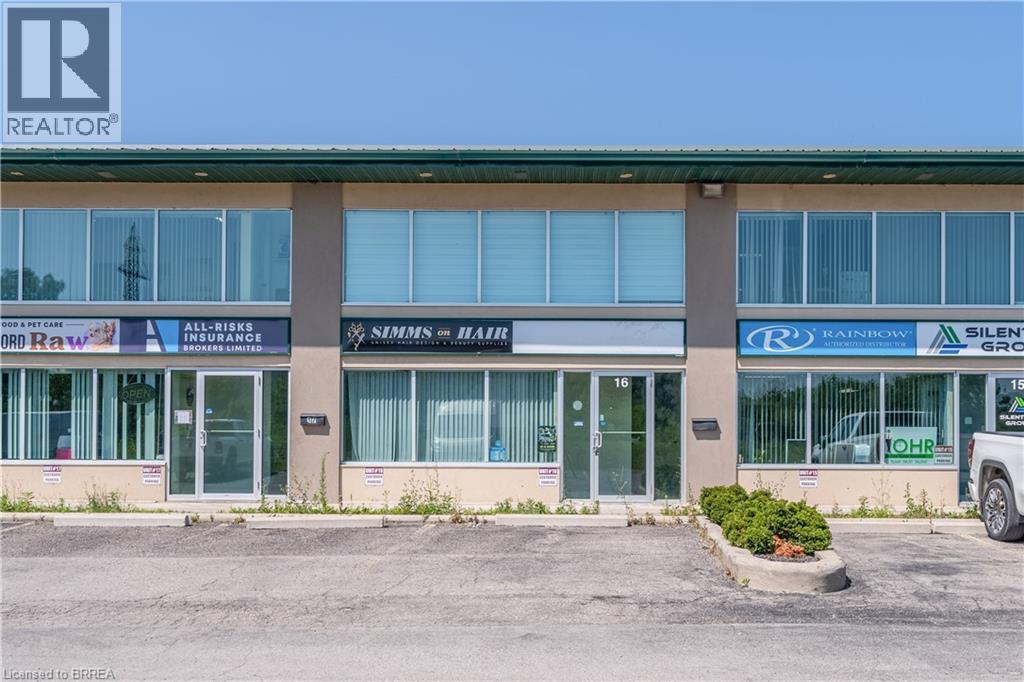 340 HENRY Street Unit# 16 Lower, Brantford, Ontario