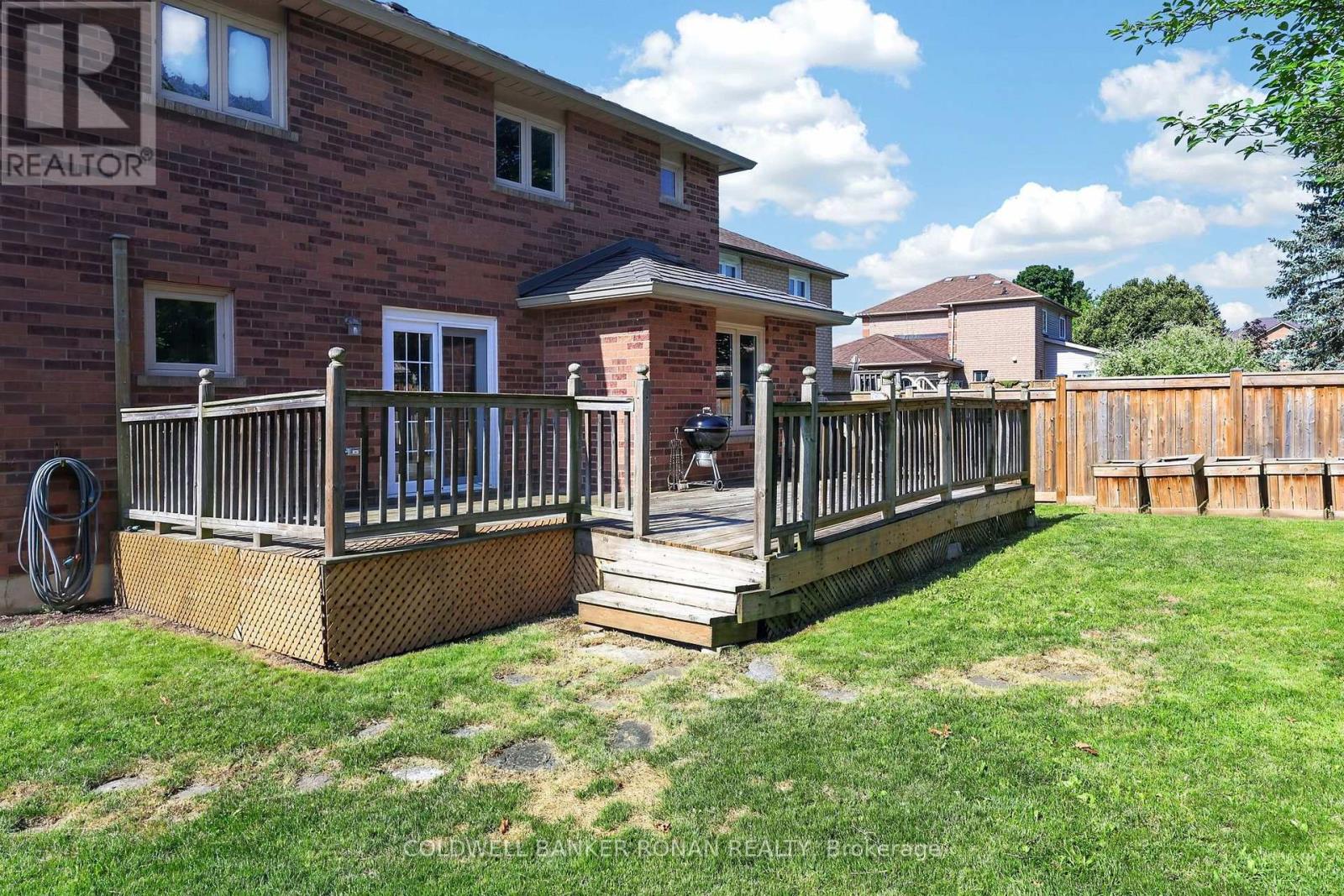 8 Mccullough Avenue, New Tecumseth (Beeton), Ontario  L0G 1A0 - Photo 36 - N13563262