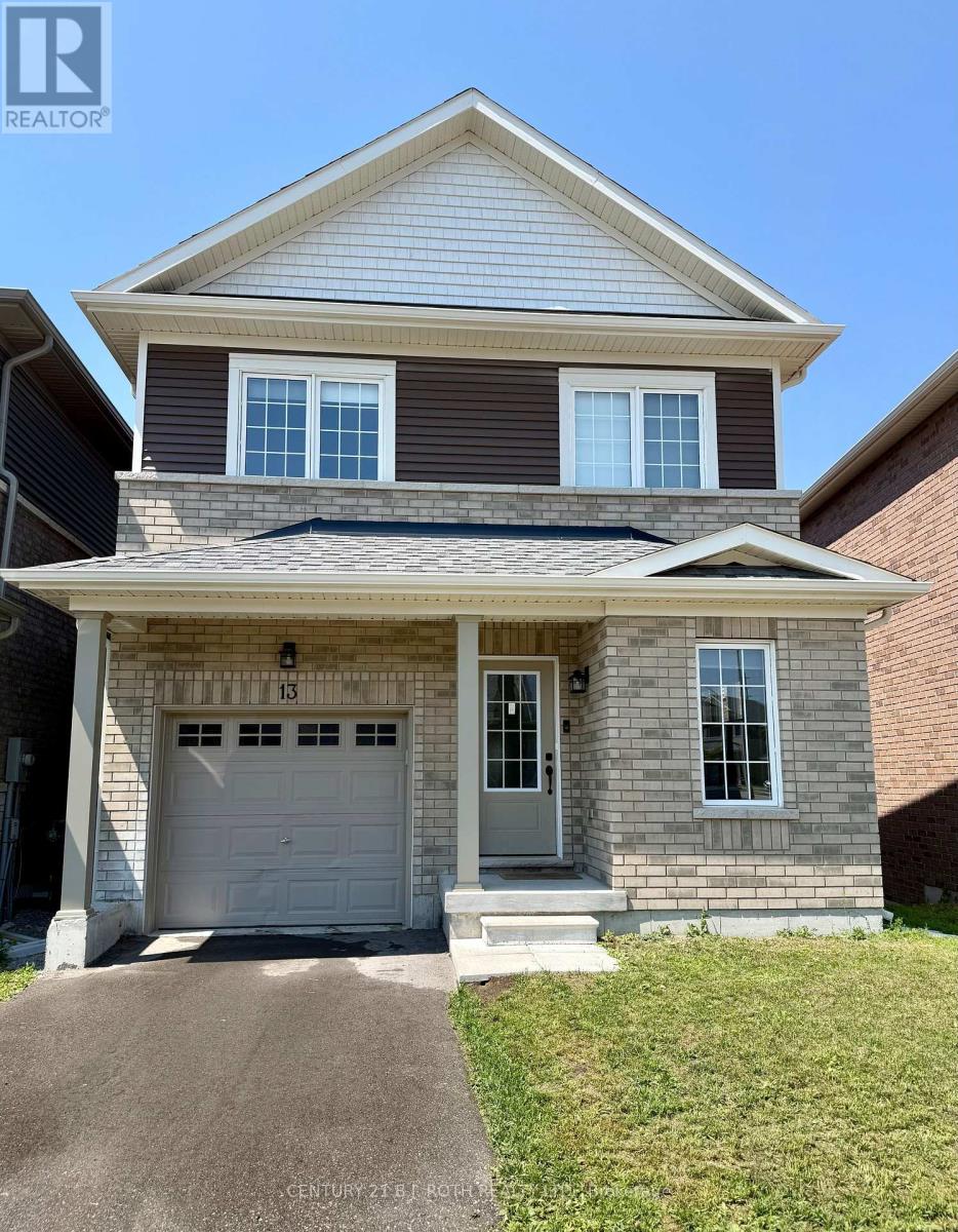 13 HARVEST CRESCENT, Barrie