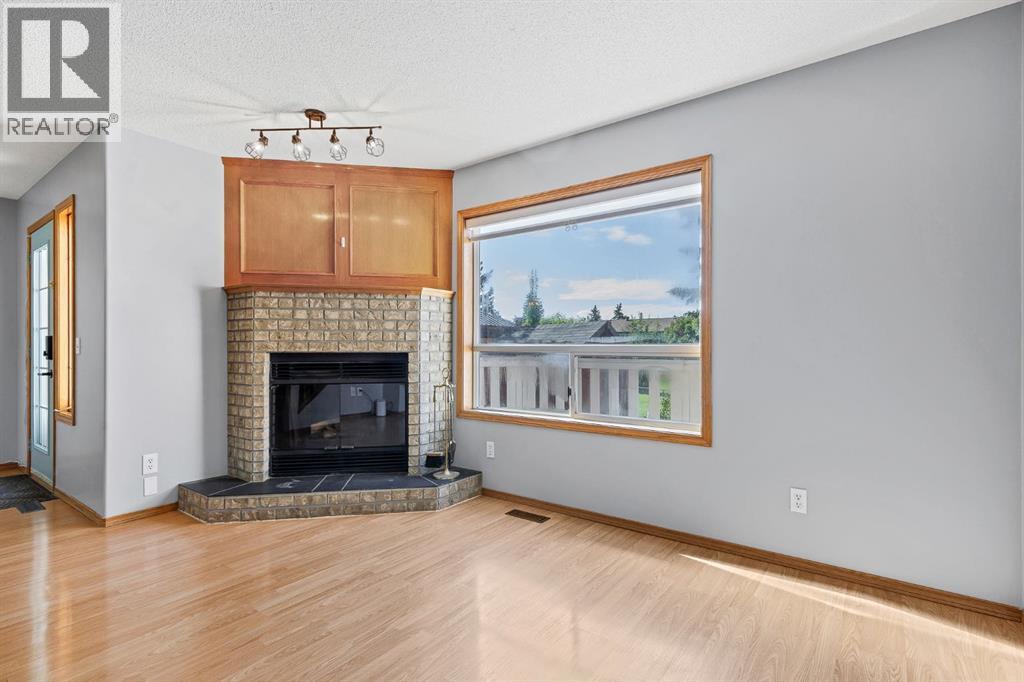 98 Everglade Drive SE, Airdrie, Alberta  T4B 2E8 - Photo 12 - A2325519