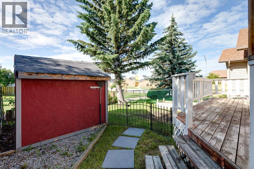 98 Everglade Drive SE, Airdrie, Alberta  T4B 2E8 - Photo 32 - A2325519