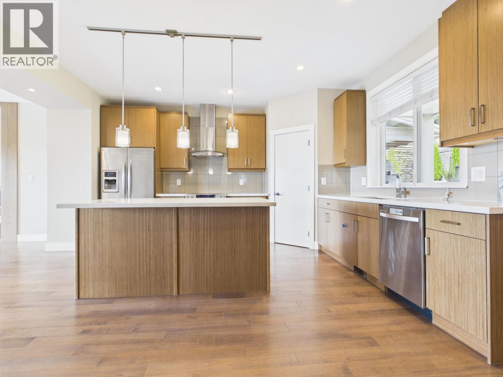3501 Sheffield Avenue, Coquitlam, British Columbia  V3E 0K2 - Photo 12 - R3145561