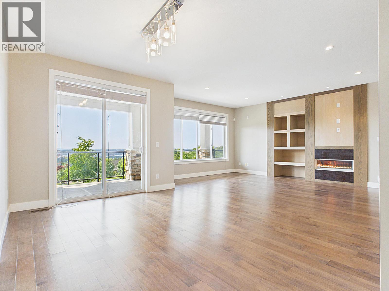 3501 Sheffield Avenue, Coquitlam, British Columbia  V3E 0K2 - Photo 5 - R3145561