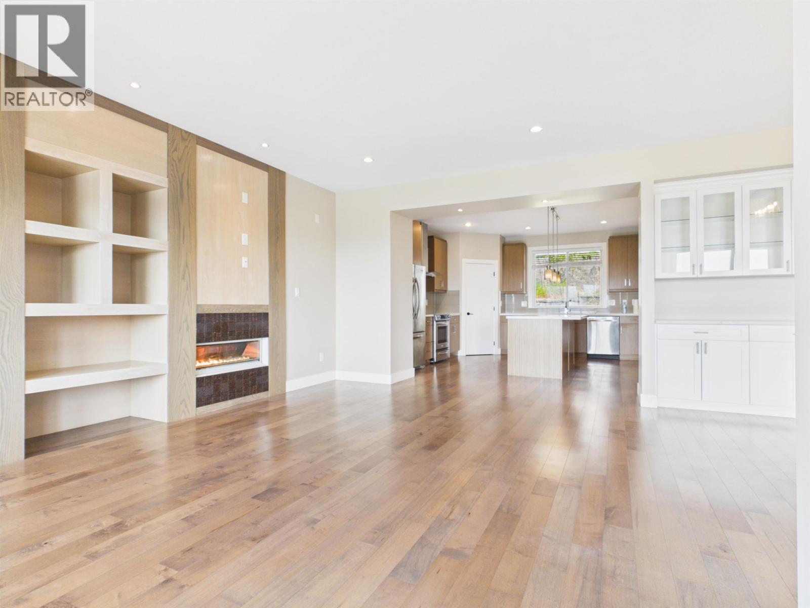 3501 Sheffield Avenue, Coquitlam, British Columbia  V3E 0K2 - Photo 7 - R3145561