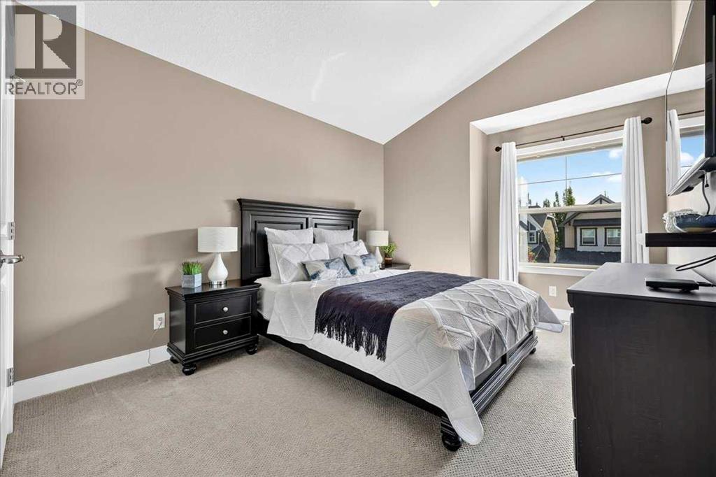 146 Valley Pointe Way NW, Calgary, Alberta  T3B 6B3 - Photo 27 - A2327741