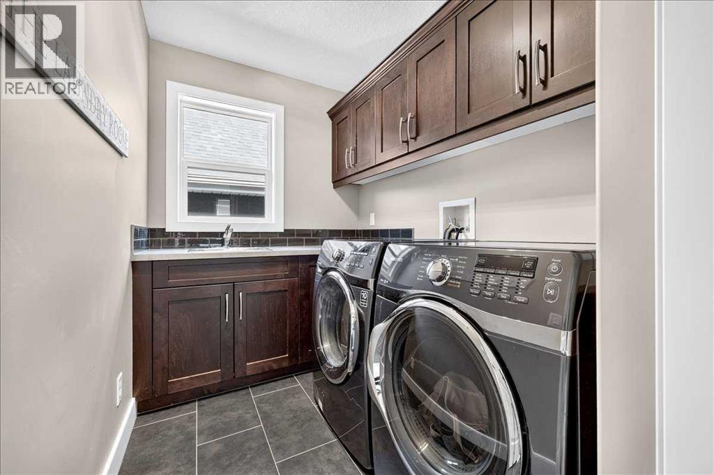 146 Valley Pointe Way NW, Calgary, Alberta  T3B 6B3 - Photo 28 - A2327741