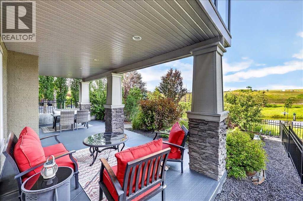 146 Valley Pointe Way NW, Calgary, Alberta  T3B 6B3 - Photo 39 - A2327741