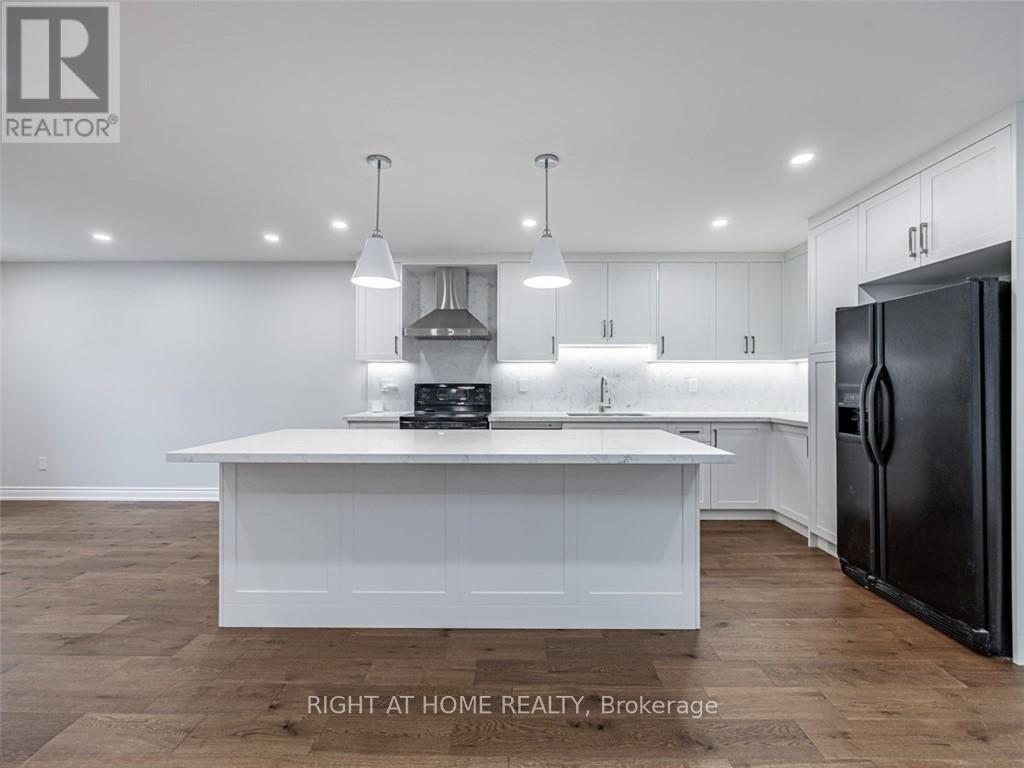 Upper - 6913 Shelter Bay Road, Mississauga, Ontario L5N 1T8 - Photo 10 - W13563182