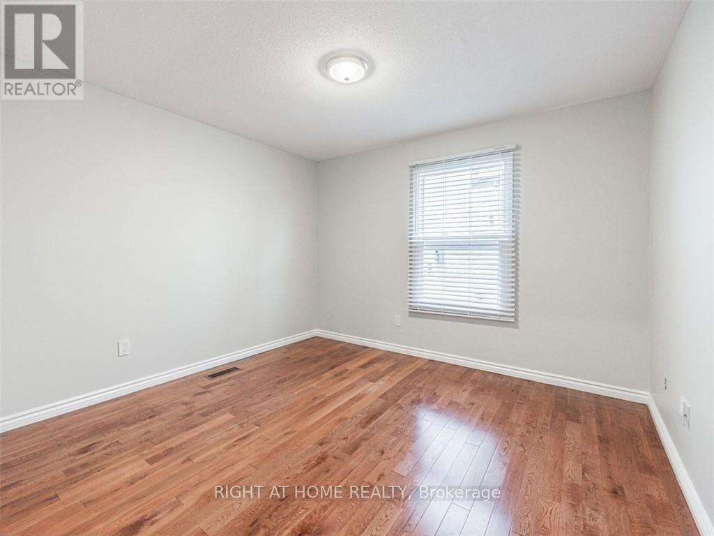 Upper - 6913 Shelter Bay Road, Mississauga, Ontario L5N 1T8 - Photo 20 - W13563182