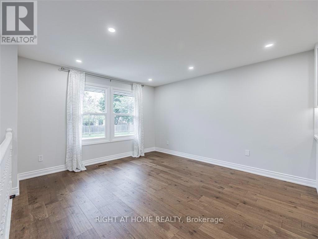 Upper - 6913 Shelter Bay Road, Mississauga, Ontario L5N 1T8 - Photo 5 - W13563182