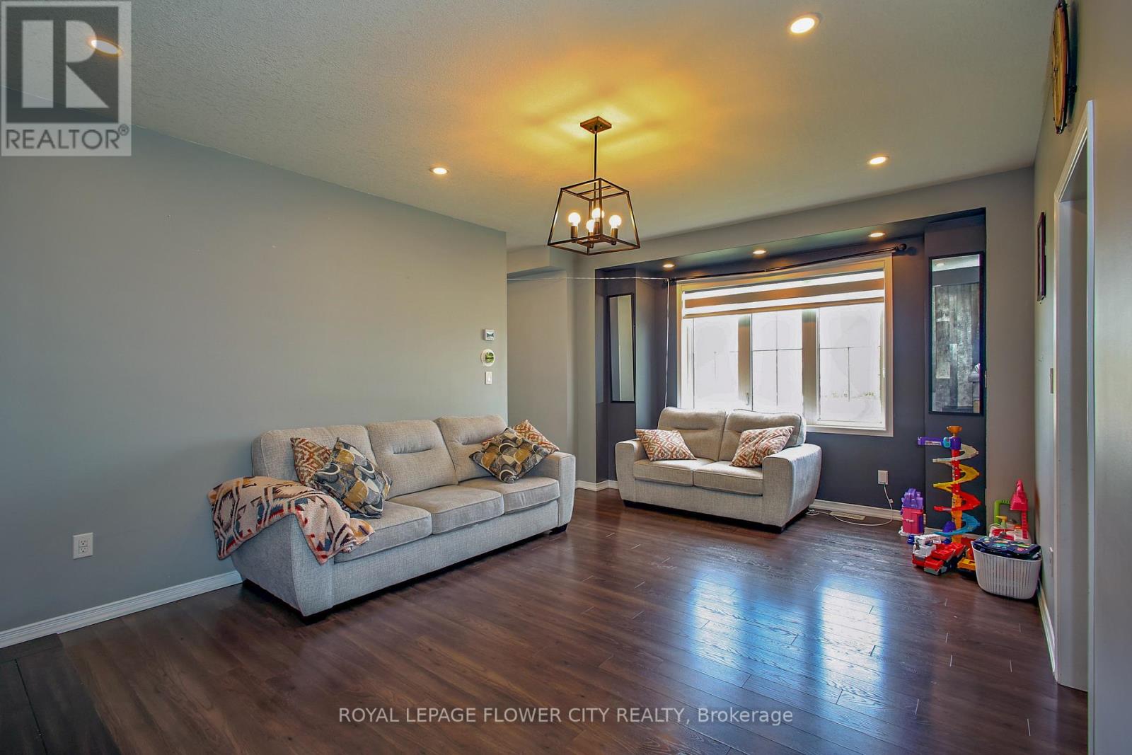 81 Baffin Crescent, Brampton, Ontario L7A 4L1 - Photo 10 - W13563248