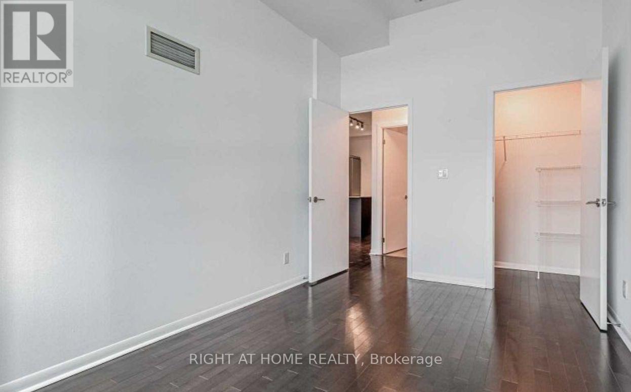 515 - 3391 Bloor Street W, Toronto, Ontario  M8X 1G3 - Photo 18 - W13563312