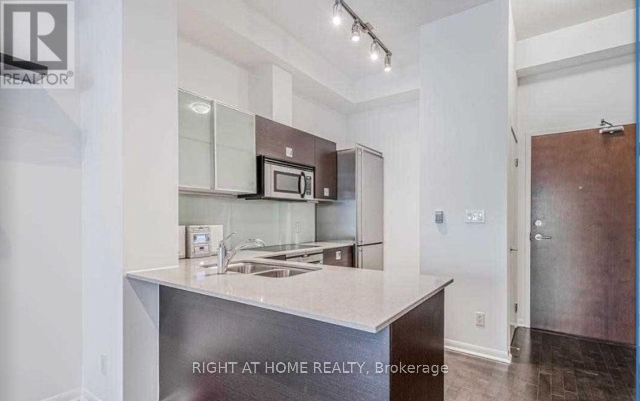 515 - 3391 Bloor Street W, Toronto, Ontario  M8X 1G3 - Photo 9 - W13563312