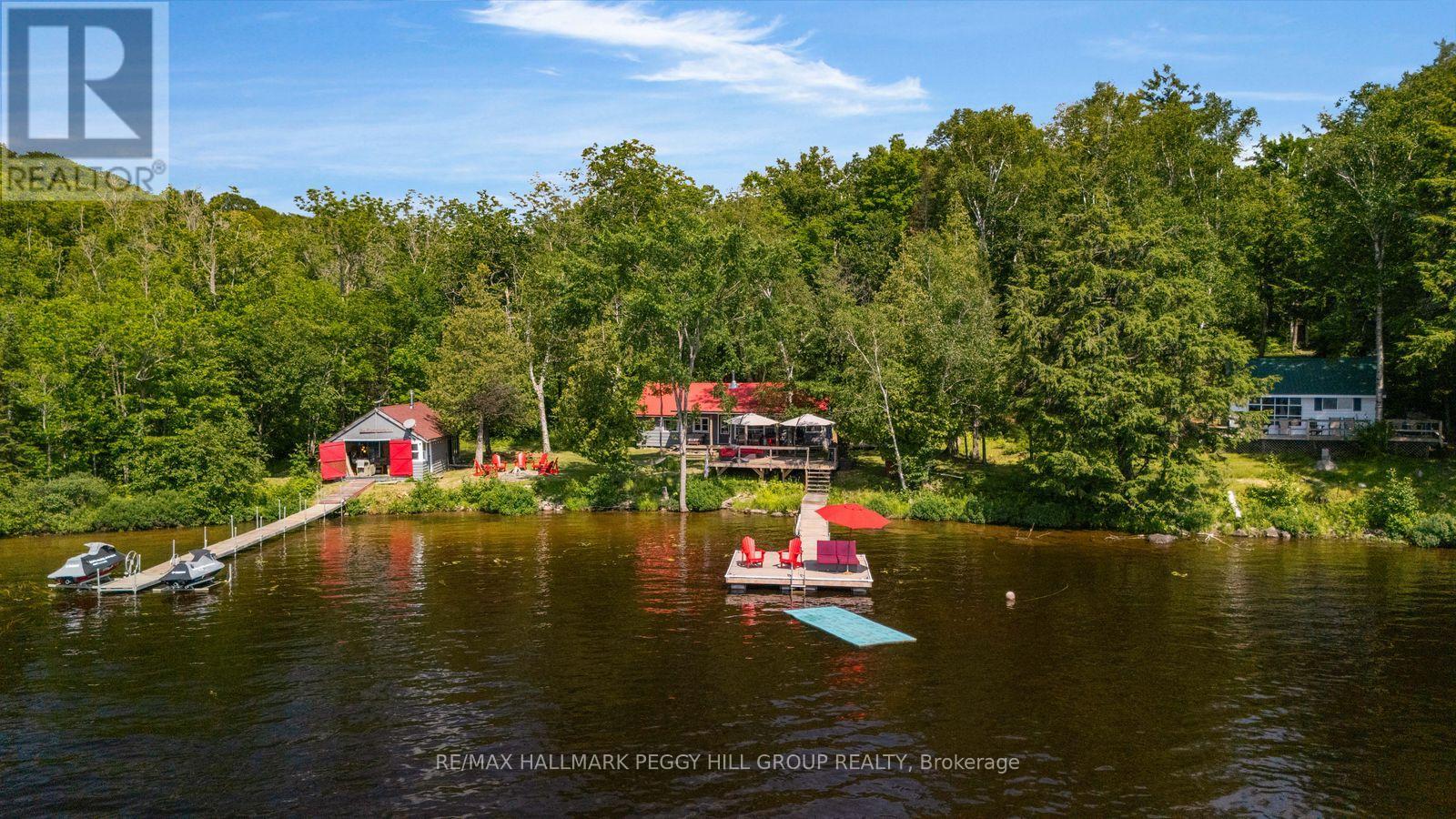 200 DOE LAKE PENINSULA, Armour, Ontario