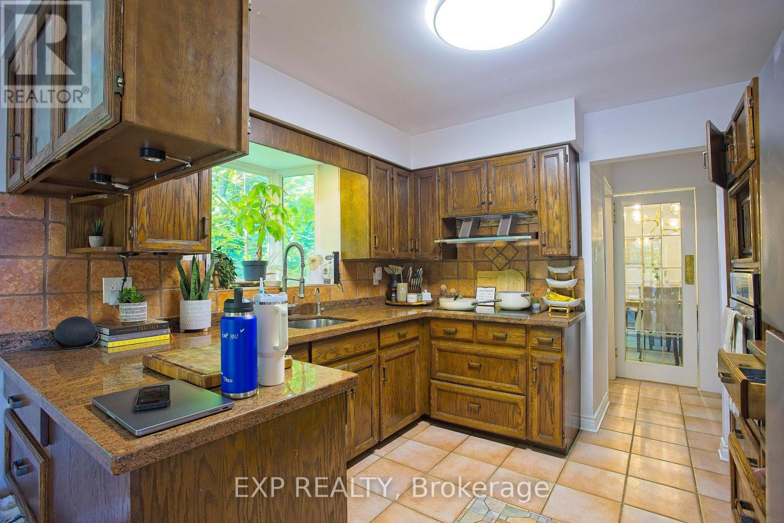 259 Main Street W, Grimsby, Ontario  L3M 1S5 - Photo 8 - X13563184