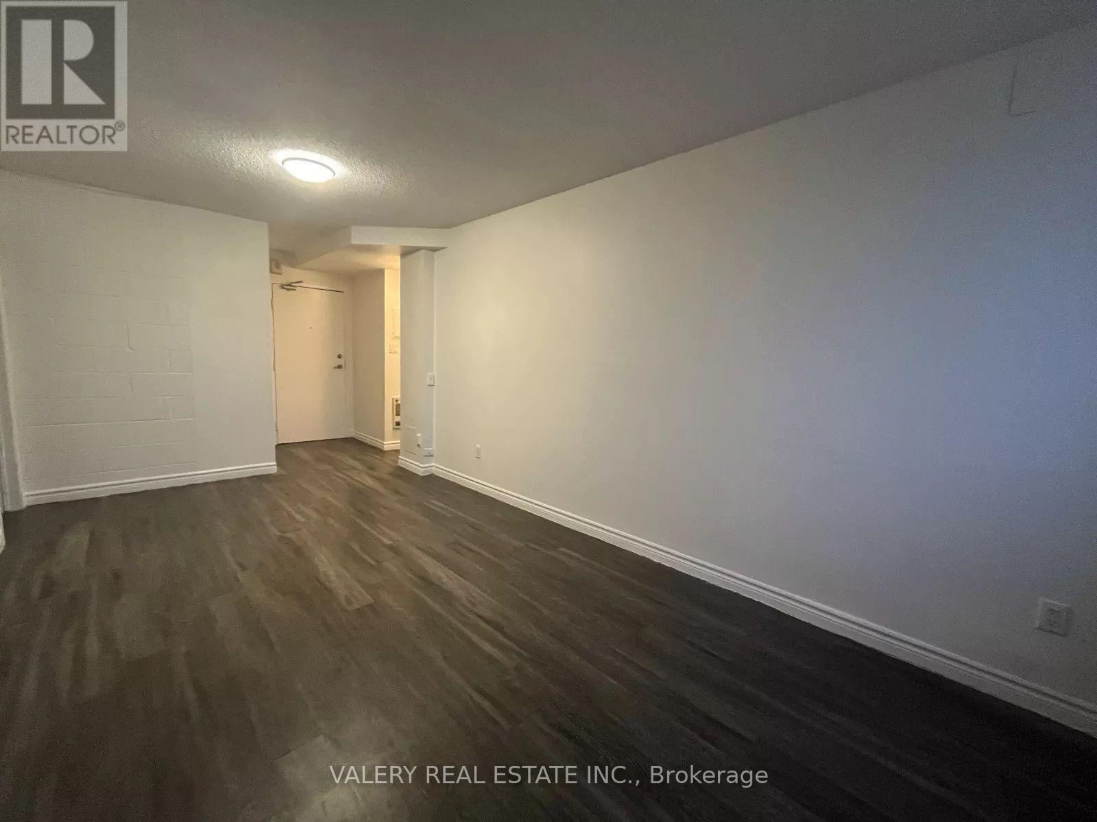 109 - 294 Chandler Drive, Kitchener, Ontario  N2E 2K1 - Photo 2 - X13563236