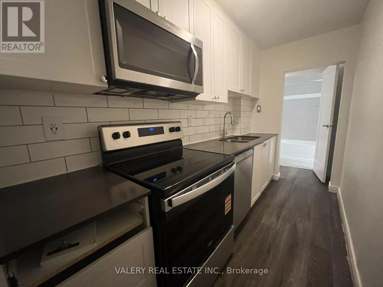 109 - 294 Chandler Drive, Kitchener, Ontario  N2E 2K1 - Photo 4 - X13563236