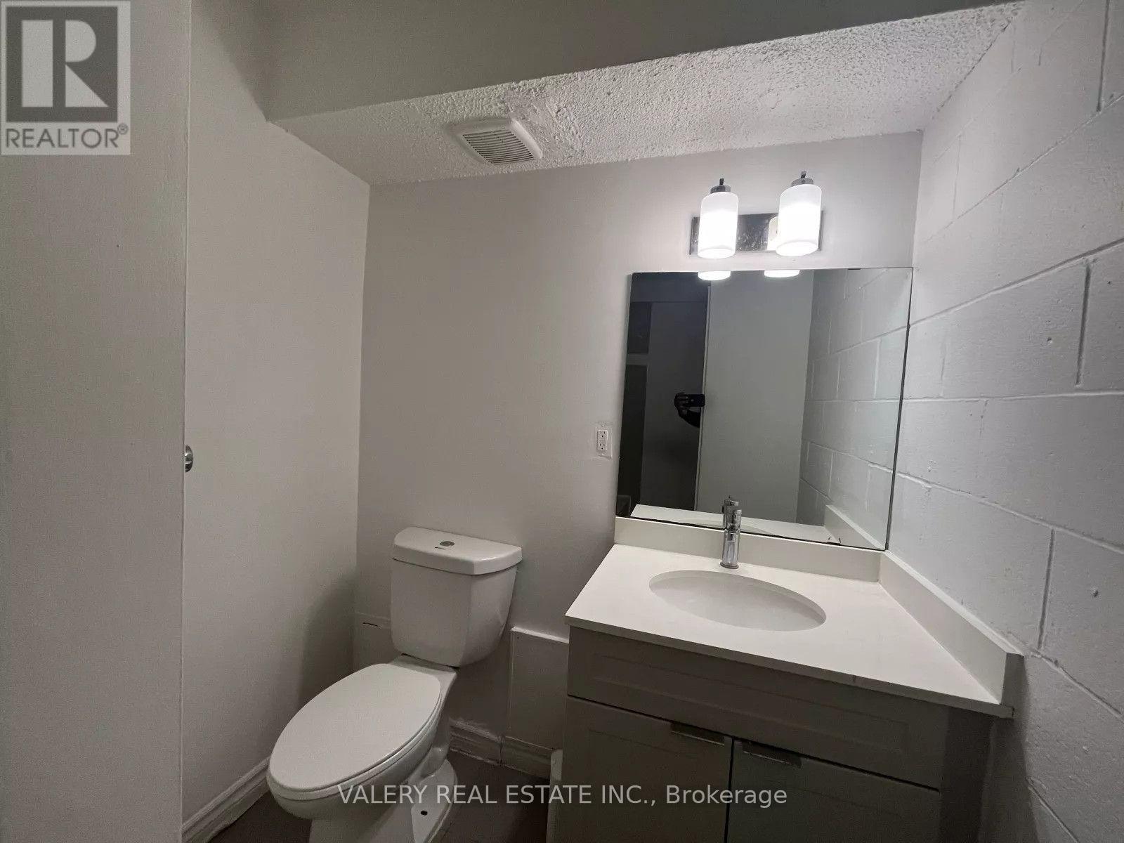 109 - 294 Chandler Drive, Kitchener, Ontario  N2E 2K1 - Photo 5 - X13563236