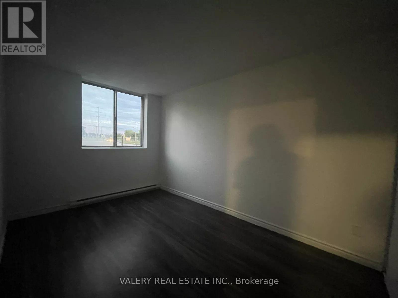109 - 294 Chandler Drive, Kitchener, Ontario  N2E 2K1 - Photo 8 - X13563236