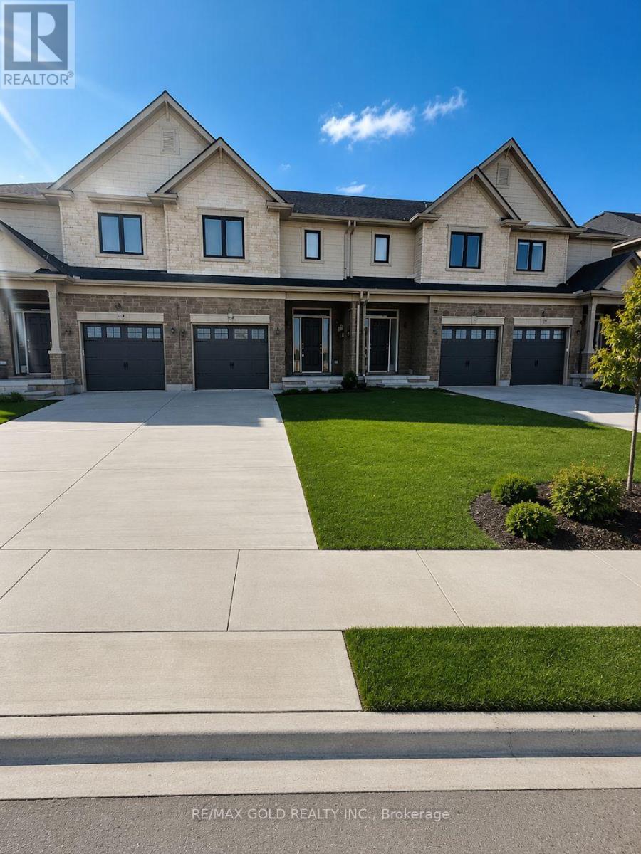30 BRAUN AVENUE, Tillsonburg, Ontario