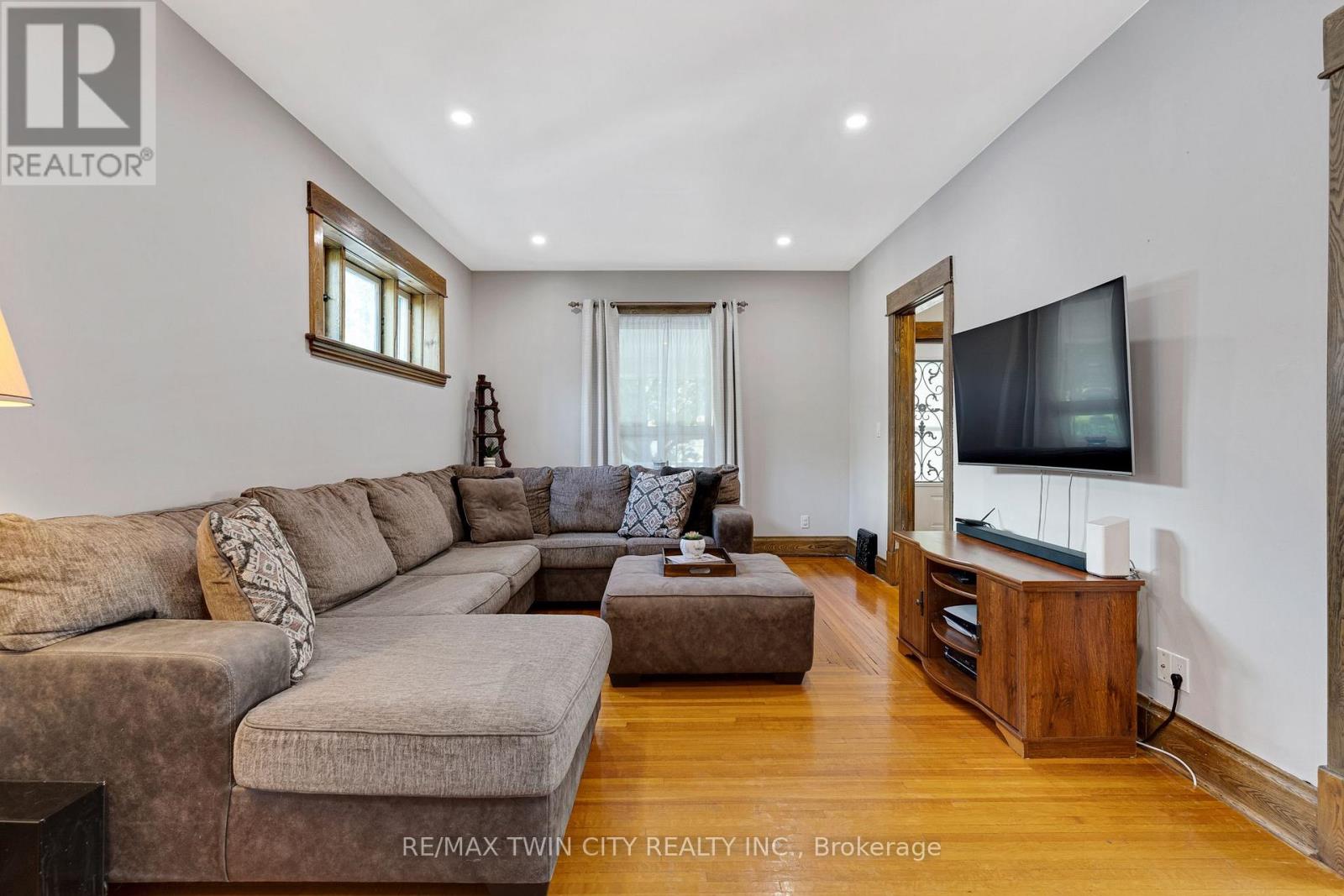 630 Lawrence Street, Cambridge, Ontario  N3H 2M9 - Photo 10 - X13563290