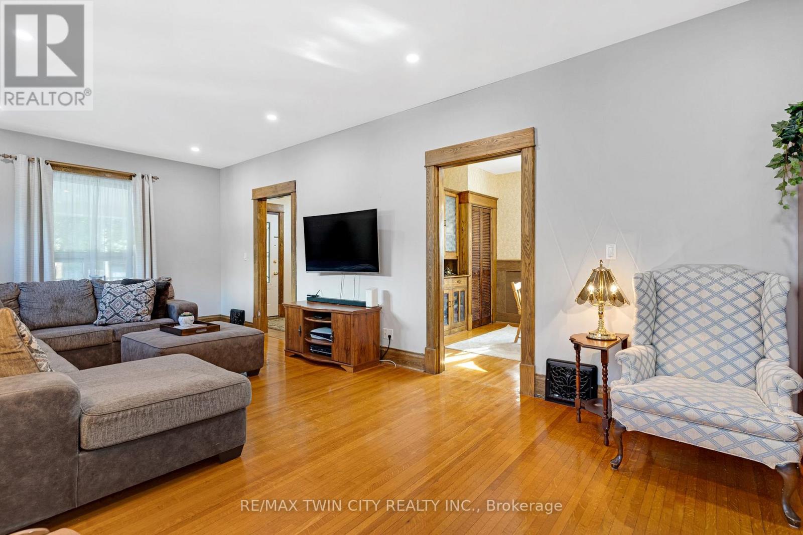 630 Lawrence Street, Cambridge, Ontario  N3H 2M9 - Photo 11 - X13563290