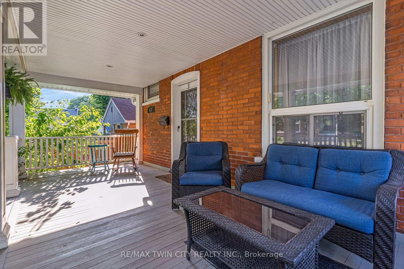 630 Lawrence Street, Cambridge, Ontario  N3H 2M9 - Photo 3 - X13563290