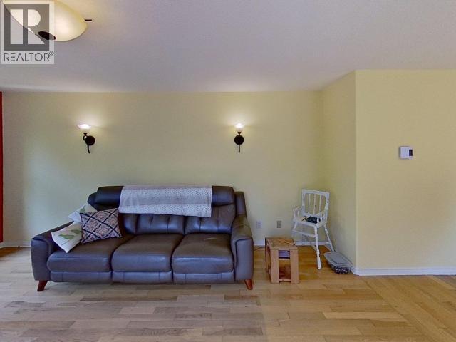 picture 28