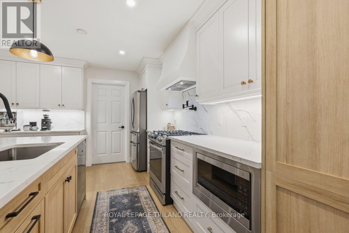 921 Guildwood Boulevard, London North, Ontario  N6H 5G4 - Photo 18 - X13555324