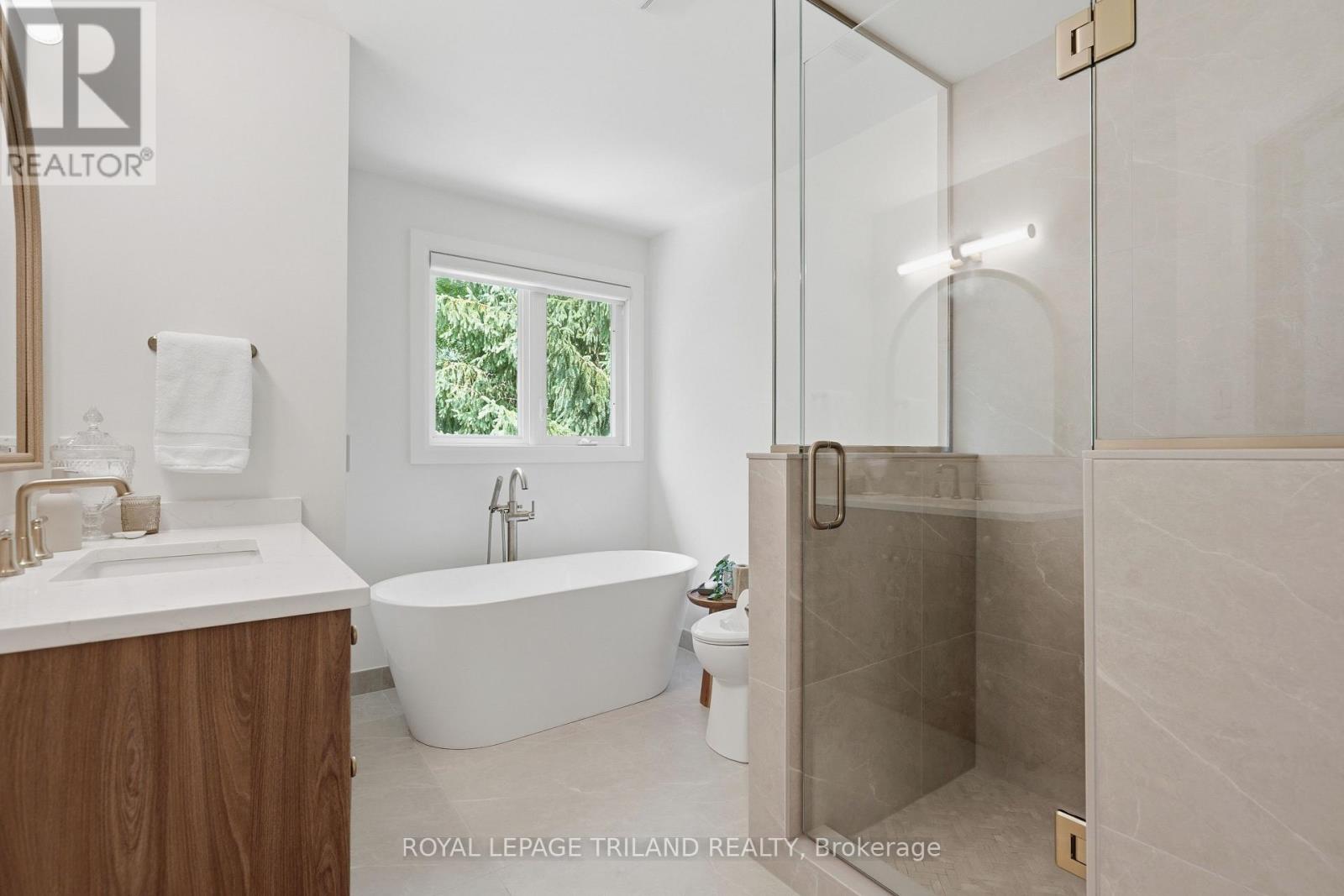 921 Guildwood Boulevard, London North, Ontario  N6H 5G4 - Photo 27 - X13555324