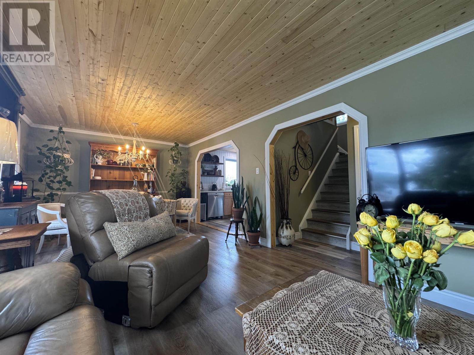 4 Adjala Ave, Manitouwadge, Ontario  P0T 2C0 - Photo 9 - TB2601939