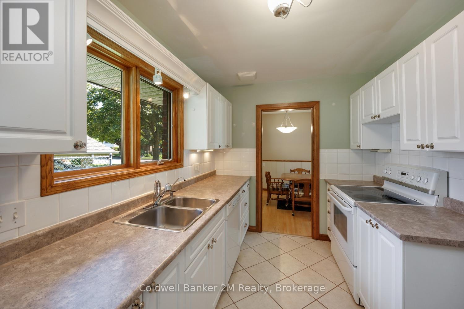133 Sussex Street, Oshawa, Ontario  L1G 1W1 - Photo 13 - E13563384