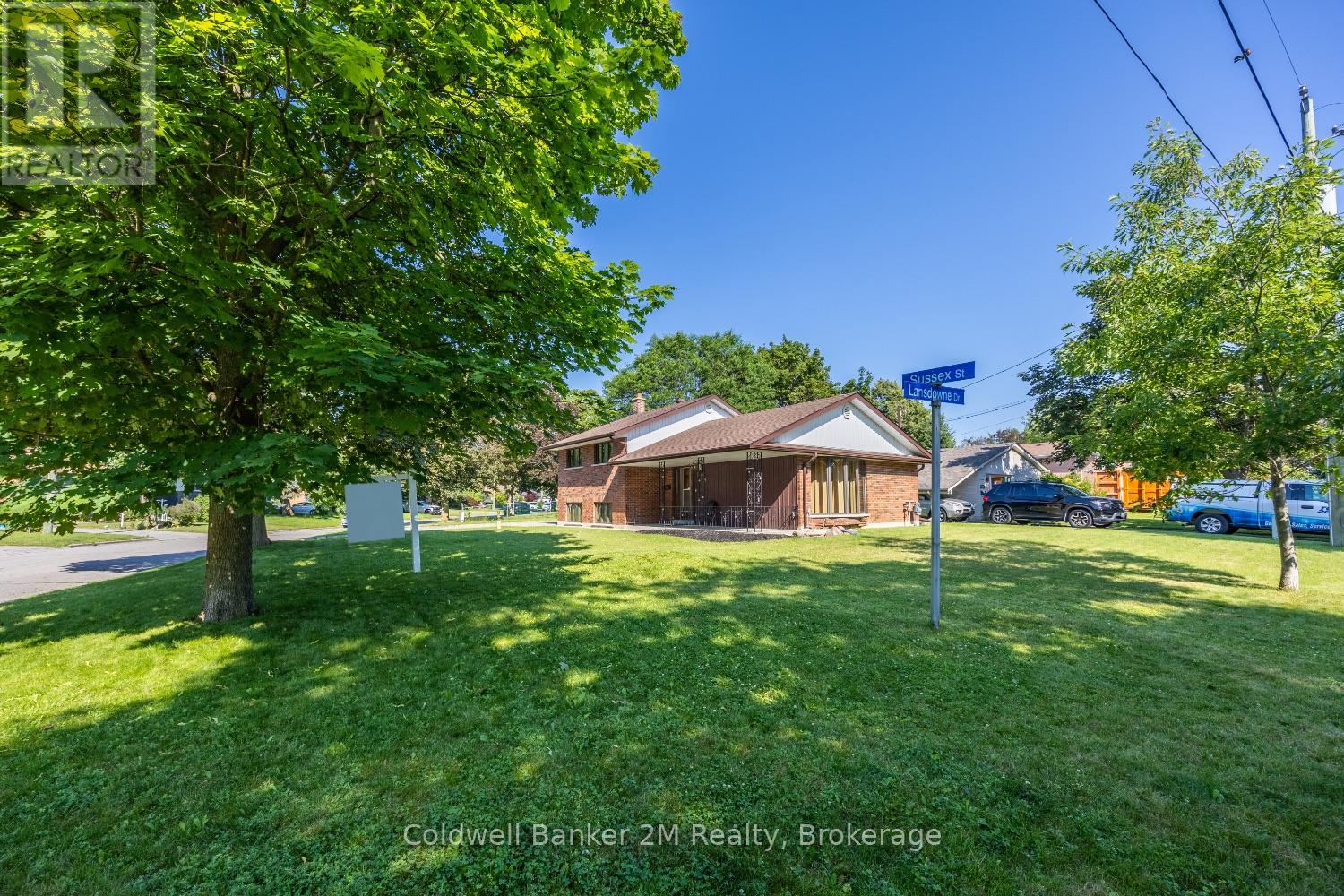 133 Sussex Street, Oshawa, Ontario  L1G 1W1 - Photo 3 - E13563384