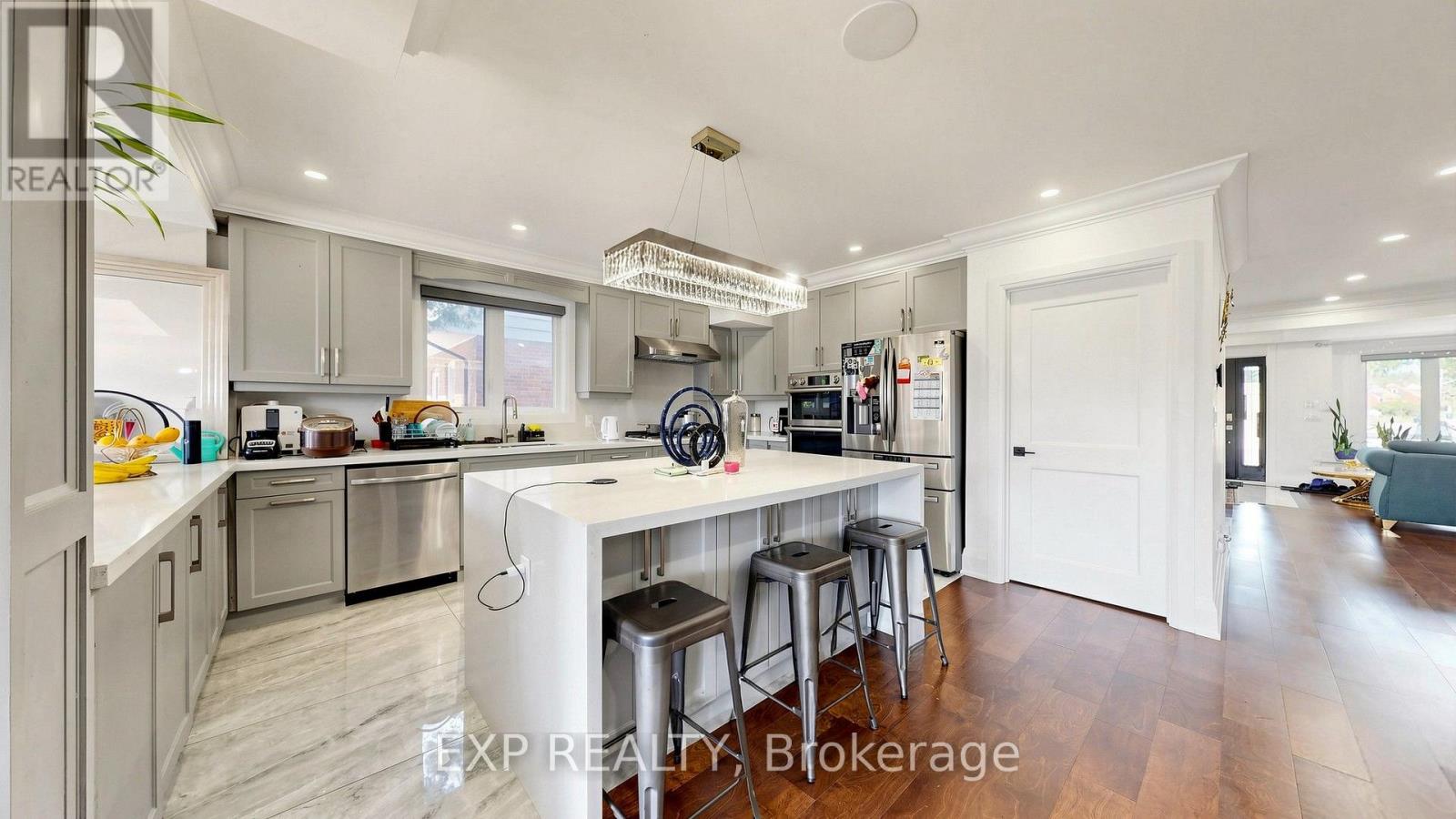 44 Tower Drive, Toronto, Ontario  M1R 3N9 - Photo 8 - E13563430