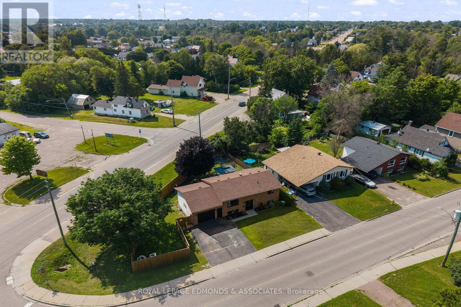 610 Eganville Road, Pembroke, Ontario  K8A 4E9 - Photo 4 - X13563370