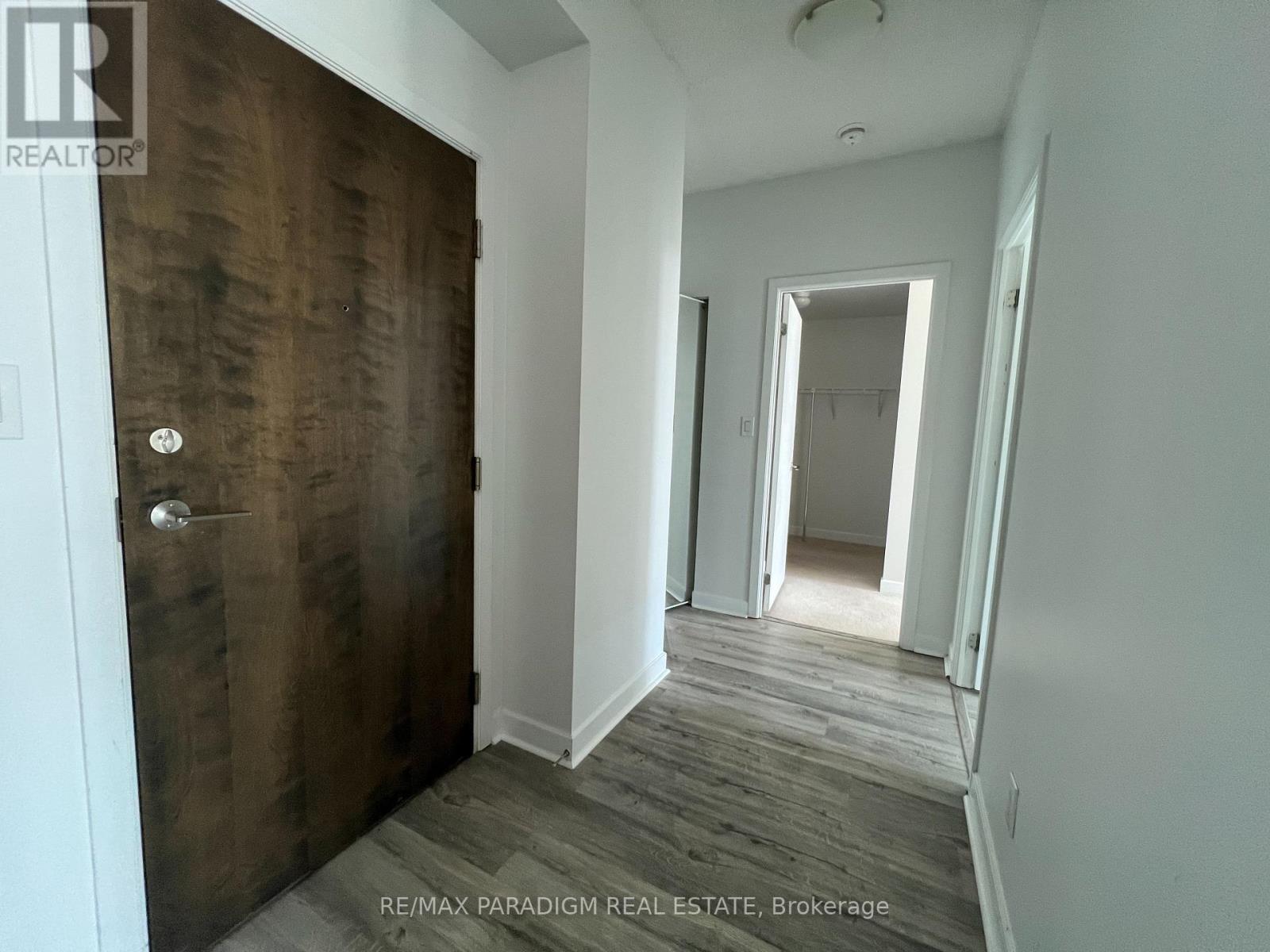 1701 - 18 Harbour Street, Toronto, Ontario M5J 2Z6 - Photo 2 - C13562094