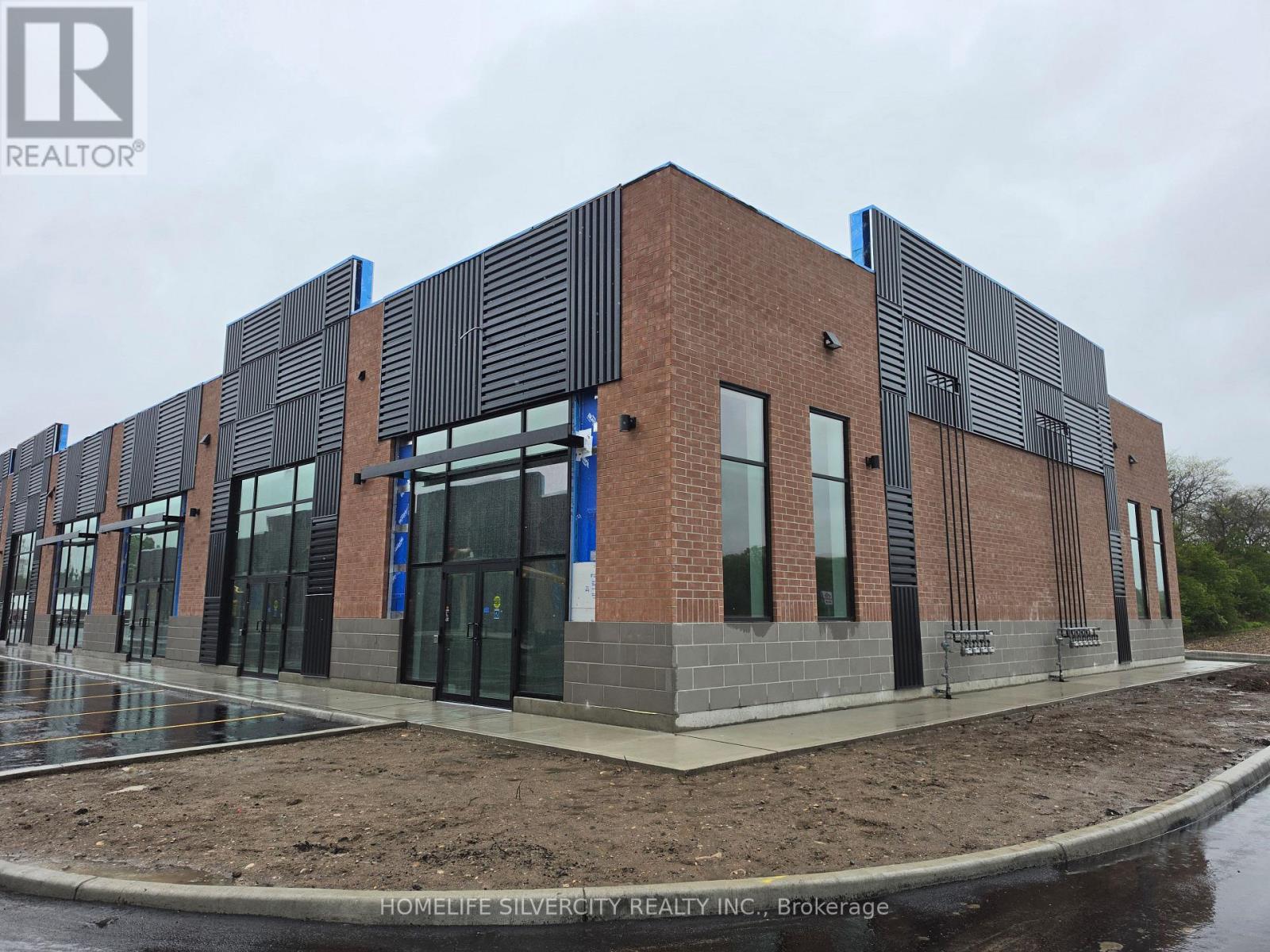 85 Bonds Corner Centre, Woodstock, Ontario N4S 7V9 - Photo 6 - X13563434