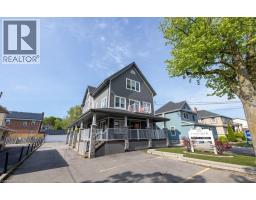 19 KING Street W, Stoney Creek, Ontario