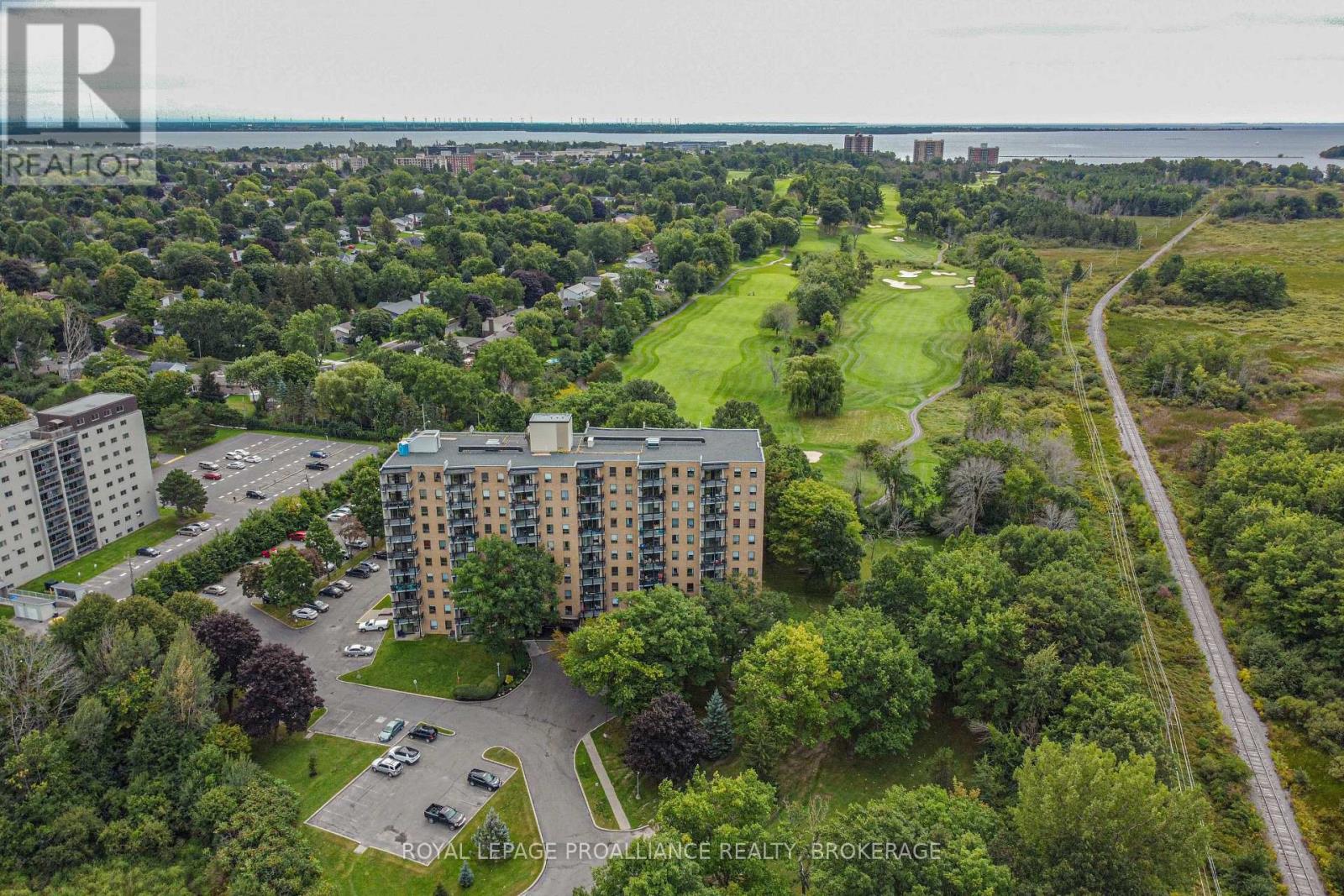 909 - 66 Greenview Drive, Kingston, Ontario K7M 7C5 - Photo 2 - X13563582
