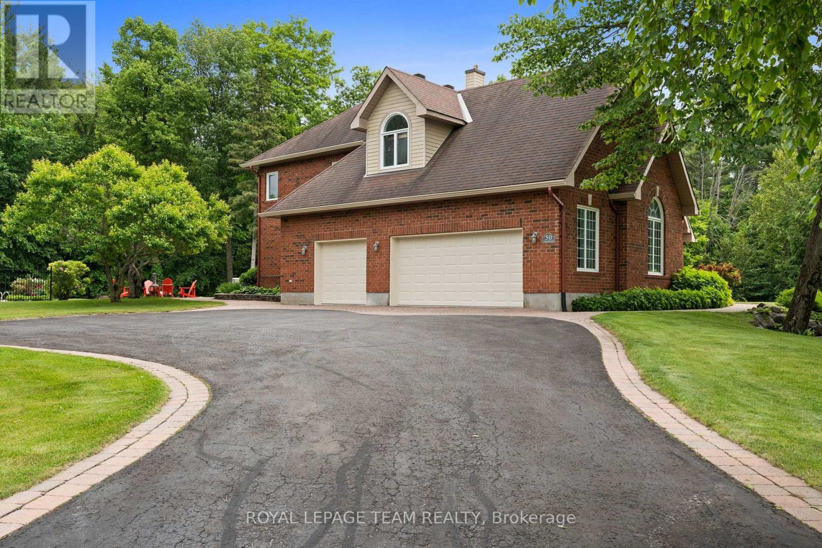 50 Marchvale Drive, Ottawa, Ontario  K2W 1C2 - Photo 3 - X13563634