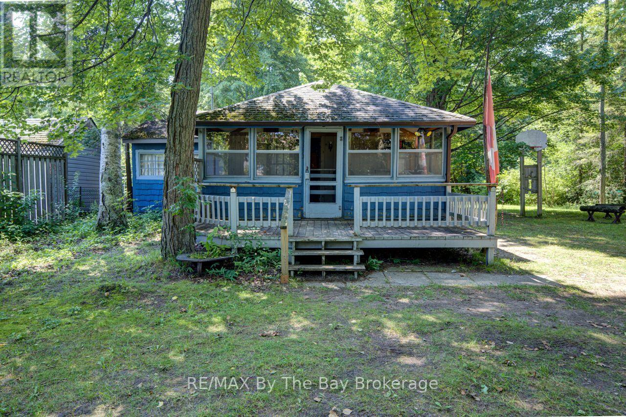 1713 Shore Lane, Wasaga Beach, Ontario  L9Z 1V7 - Photo 15 - S13563726
