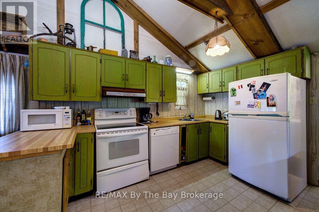 1713 Shore Lane, Wasaga Beach, Ontario  L9Z 1V7 - Photo 26 - S13563726