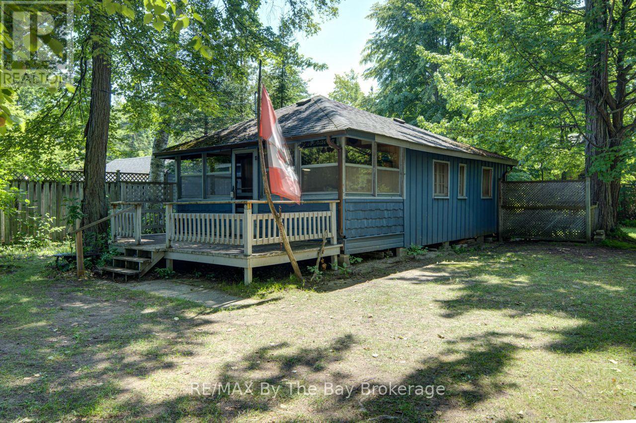 1713 Shore Lane, Wasaga Beach, Ontario  L9Z 1V7 - Photo 33 - S13563726