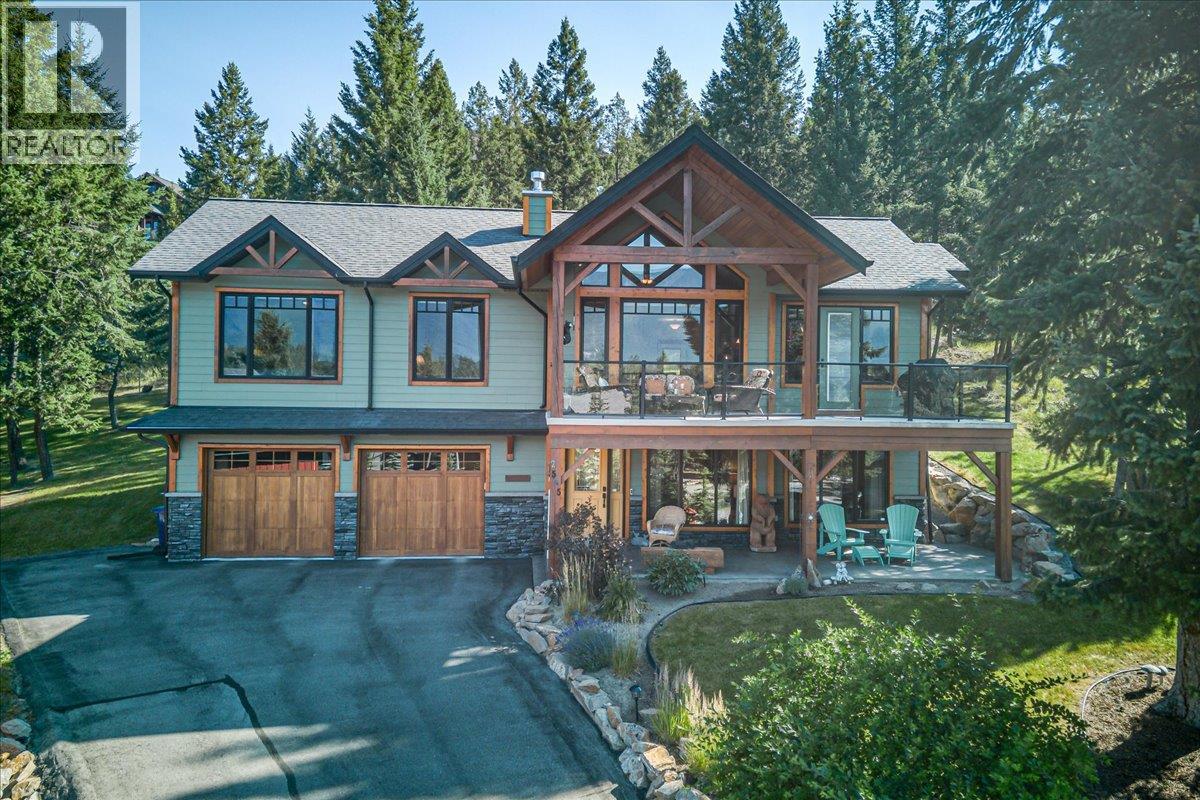 2545 Sandstone Court, Invermere