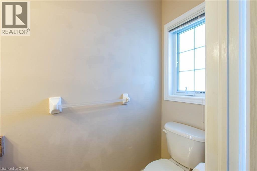 504 Blue Beech Boulevard Unit# B, Waterloo, Ontario  N2V 2T3 - Photo 4 - 40848205