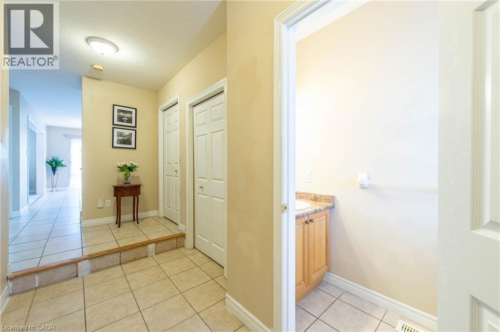 504 Blue Beech Boulevard Unit# B, Waterloo, Ontario  N2V 2T3 - Photo 5 - 40848205